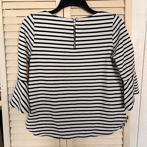 Green Envelope Blouse - Picture 4 of 4